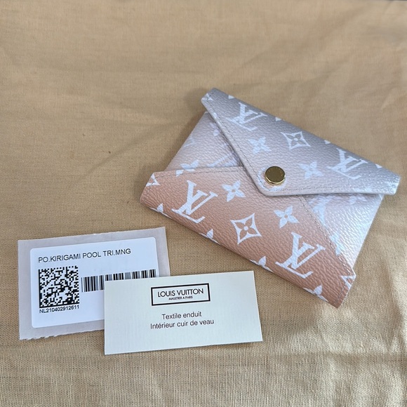 Louis Vuitton by the pool peach pochette kirigami pm pouch card case coin purse - Picture 15 of 15